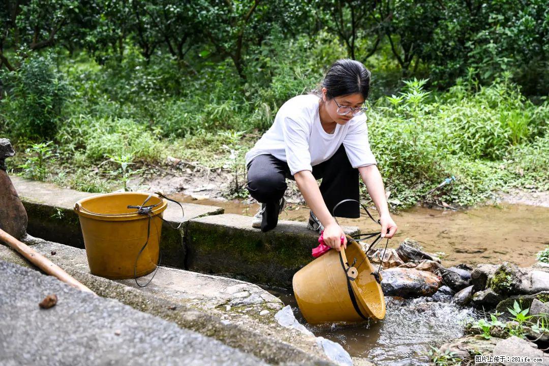 全网追的“扁担女孩”，找了一份暑假工，时薪12元 - 廊坊生活资讯 - 廊坊28生活网 lf.28life.com